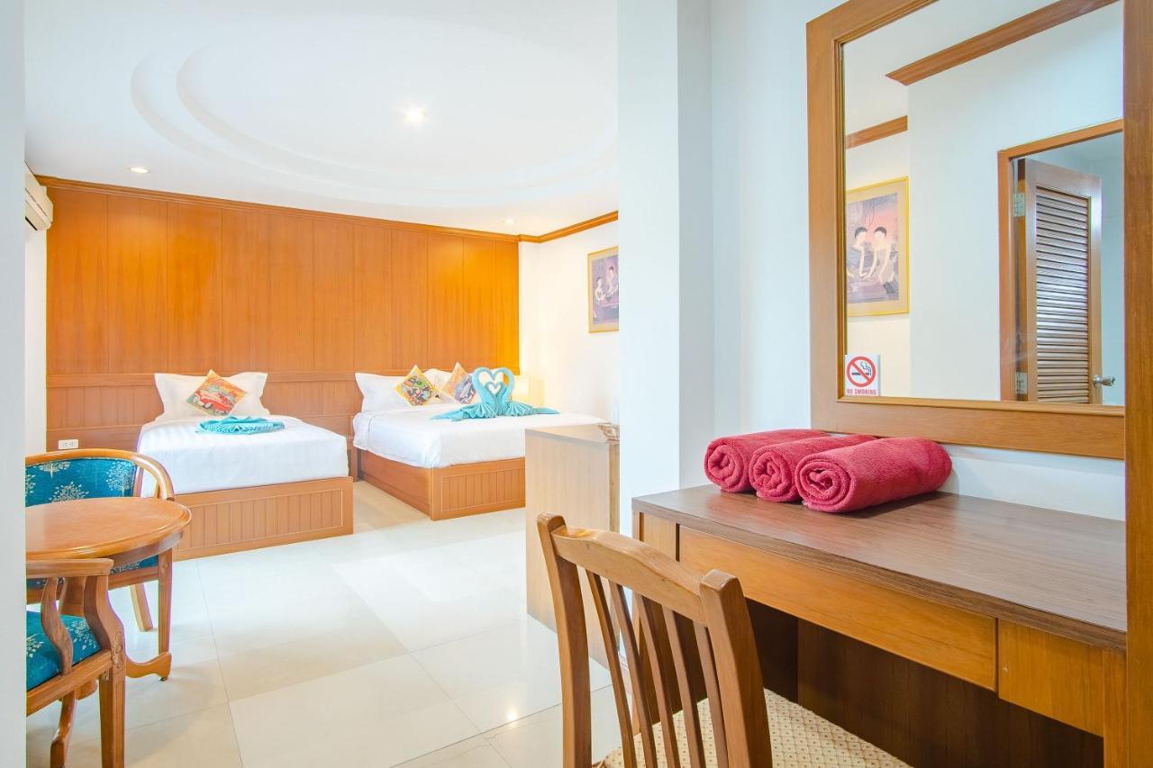 Pipikuku Hotel & Restaurant Patong Buitenkant foto