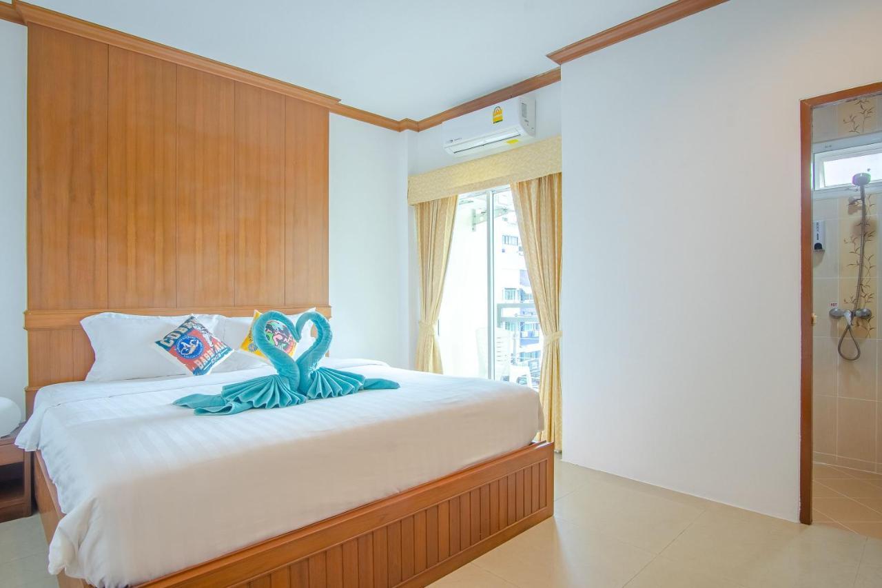 Pipikuku Hotel & Restaurant Patong Buitenkant foto