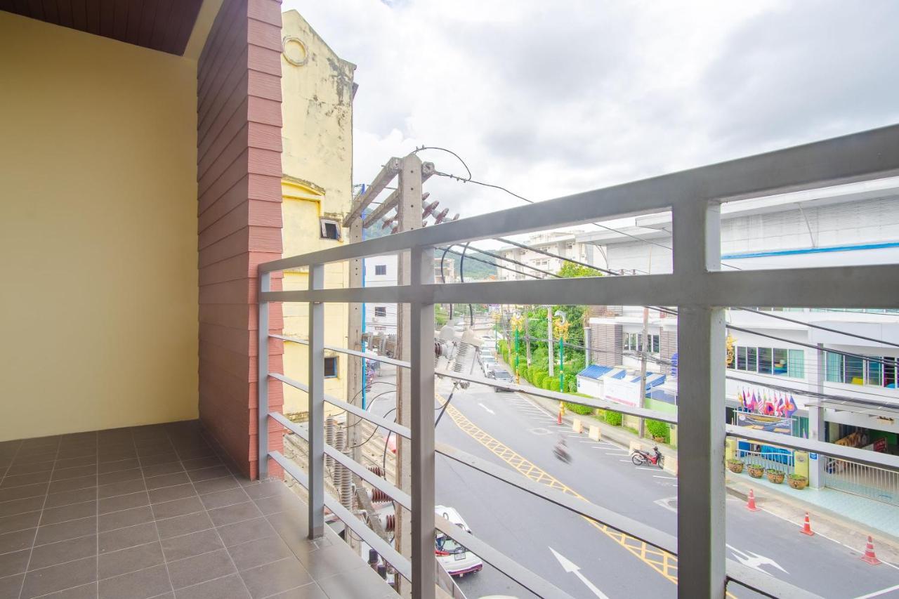 Pipikuku Hotel & Restaurant Patong Buitenkant foto