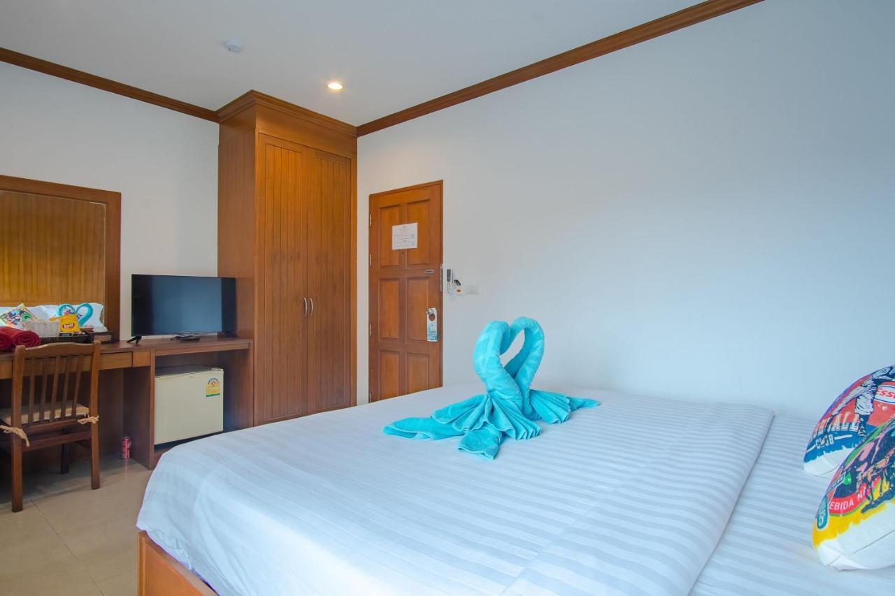 Pipikuku Hotel & Restaurant Patong Buitenkant foto