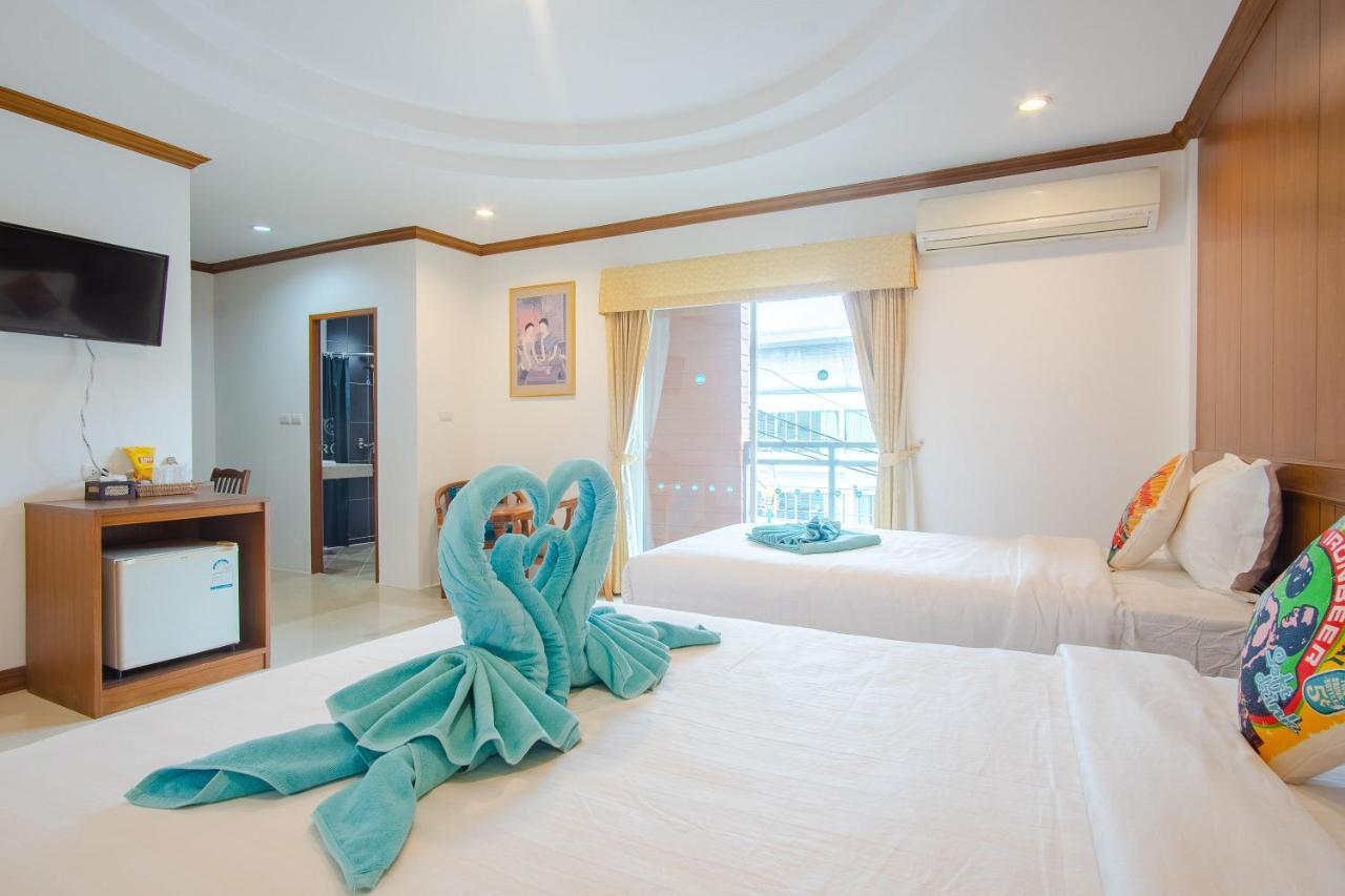 Pipikuku Hotel & Restaurant Patong Buitenkant foto