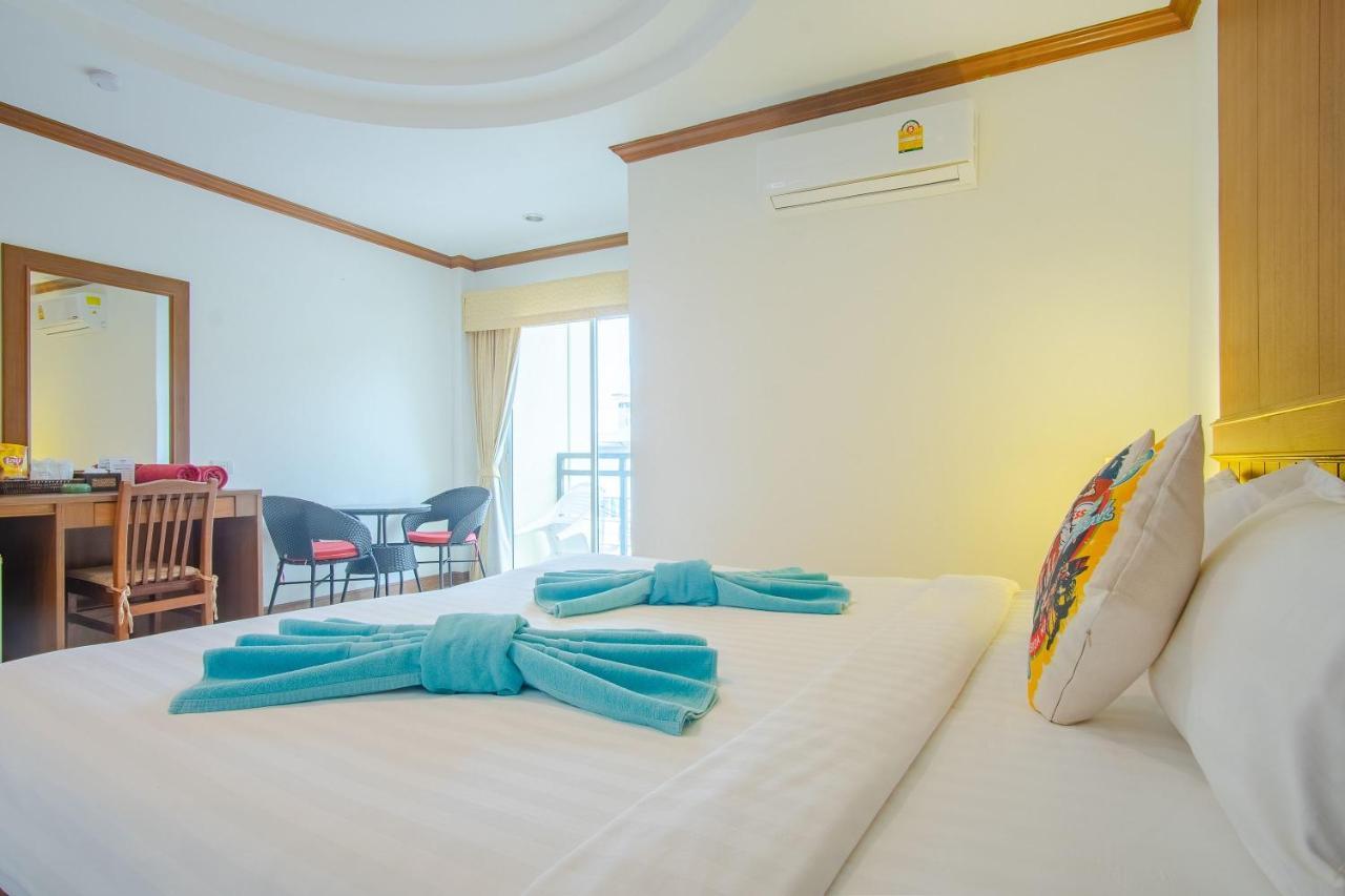Pipikuku Hotel & Restaurant Patong Buitenkant foto